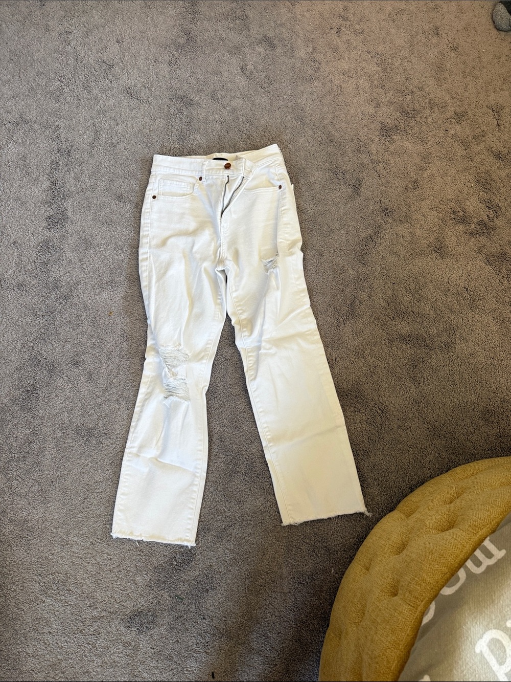 Express White Straight-Leg Distressed Jeans